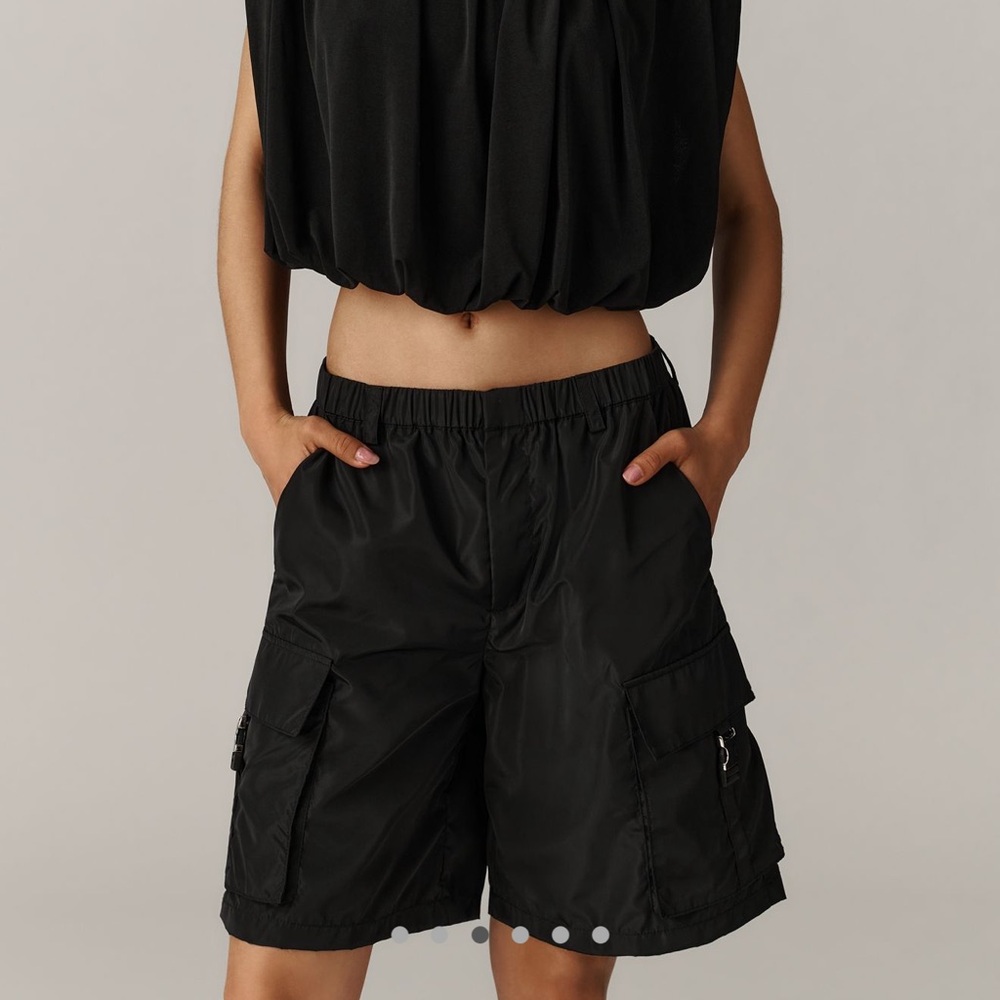 *By Anthropologie Cargo Shorts - Picture 4 of 6